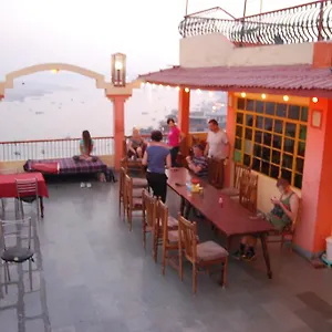 https://puja-guest-house.hotels-varanasi.com