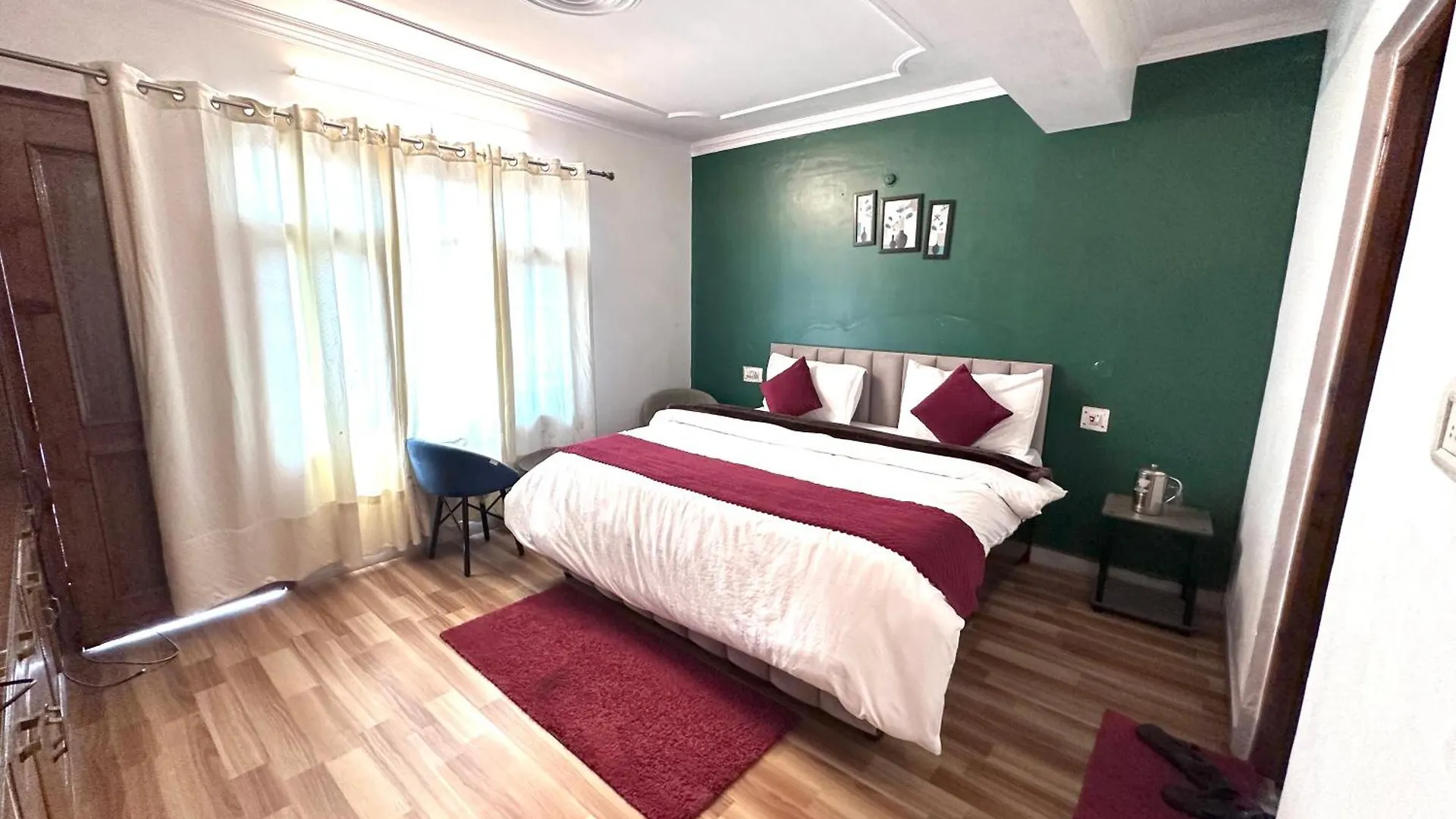 The Misty Pines Inn Shimla Bed & Breakfast